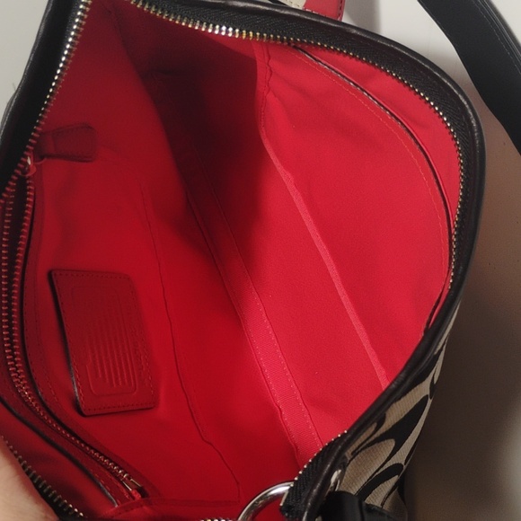 Coach, Hampton Black/Gray/White/Red Shoulder Bag - Picture 7 of 11